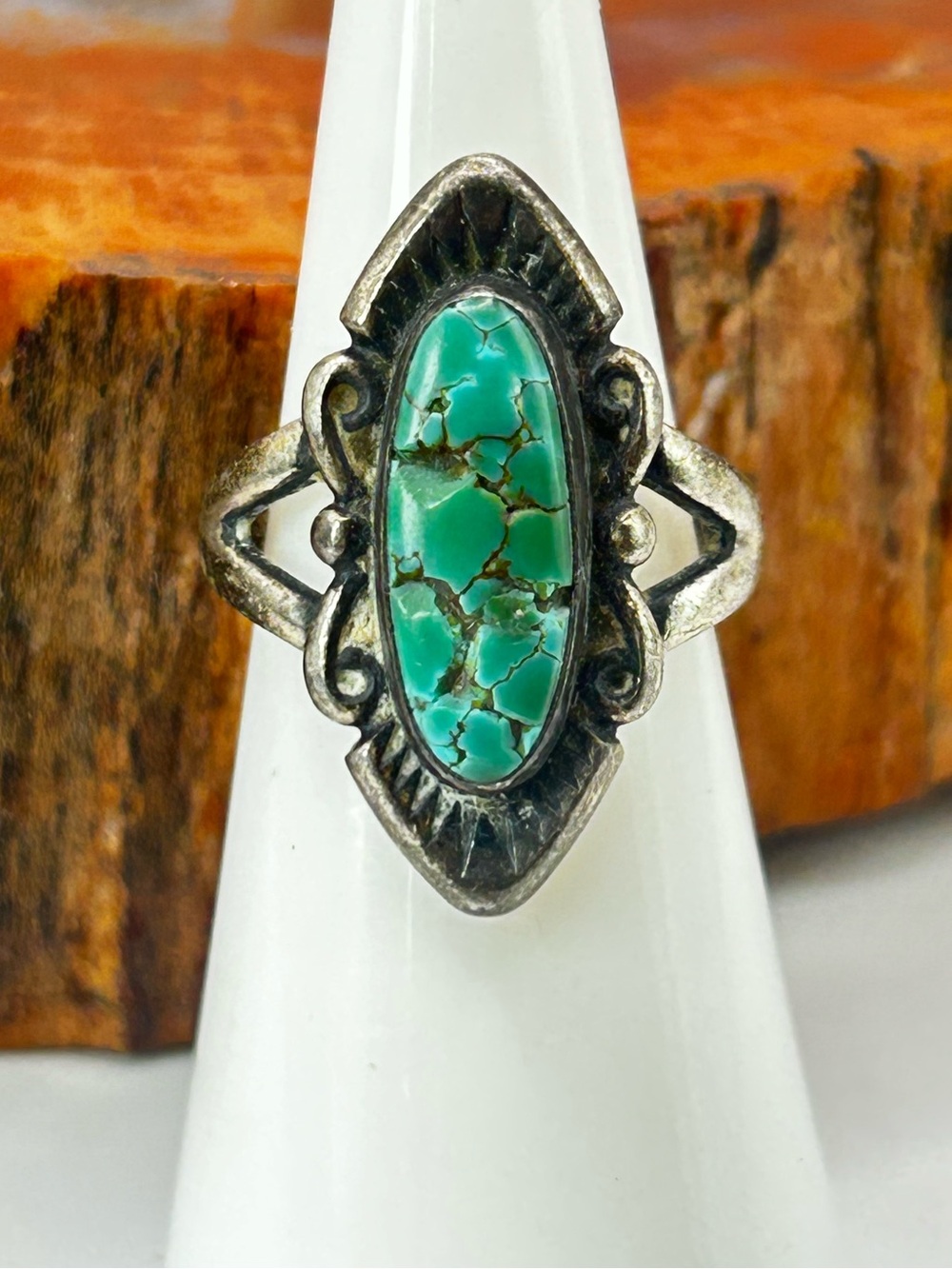 Antique Southwest Sterling Silver Turquoise Ring - Size 5.5